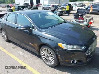 ✅ 2013 Ford Fusion Titanium Hybrid • VIN: 3FA6P0RU5DR322818 • Лот: 42771707. Опубликован ранее на IAAI с пробегом 201 018 миль. Бесплатный доступ к архиву аукционных продаж из США и подробный отчёт об истории автомобиля на DreamBid. Изображение 1.