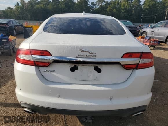 ✅ 2014 Jaguar XF T • VIN: SAJWA0ES0EPU30628 • Lot: 80831375. Listed on Copart with 128,057 mi. Free auction sales archive from the USA and detailed vehicle history report at DreamBid. Image 6.
