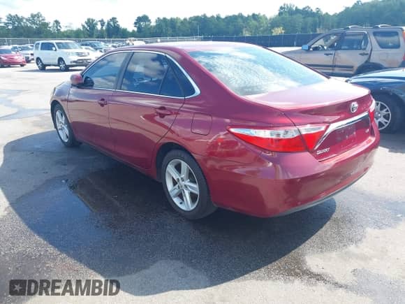 2016 Toyota Camry SE z VIN 4T1BF1FK1GU505405, wystawiony jako IAAI lot #42746443 z przebiegiem 238 864 mil mil oraz . Historia ofert i sprzedaży dostępna na DreamBid. Obrazek 3.