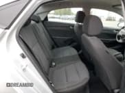 ✅ 2021 Hyundai Accent SE • VIN: 3KPC24A66ME147275 • Lot: 76674854. Wystawiony na Copart z przebiegiem 74 073 mil. Bezpłatny archiwum sprzedaży aukcyjnych z USA i szczegółowy raport historii pojazdu na DreamBid. Zdjęcie 11.