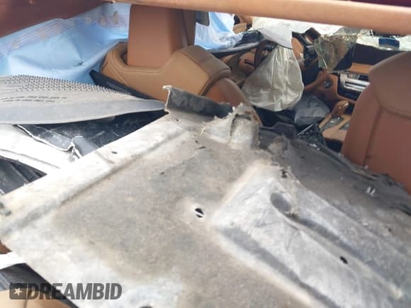 ✅ 2018 Lexus LC 500h • VIN: JTHHP5AY4JA005468 • Lot: 40055011. Wystawiony na IAAI z przebiegiem Nie podano. Bezpłatny archiwum sprzedaży aukcyjnych z USA i szczegółowy raport historii pojazdu na DreamBid. Zdjęcie 8.