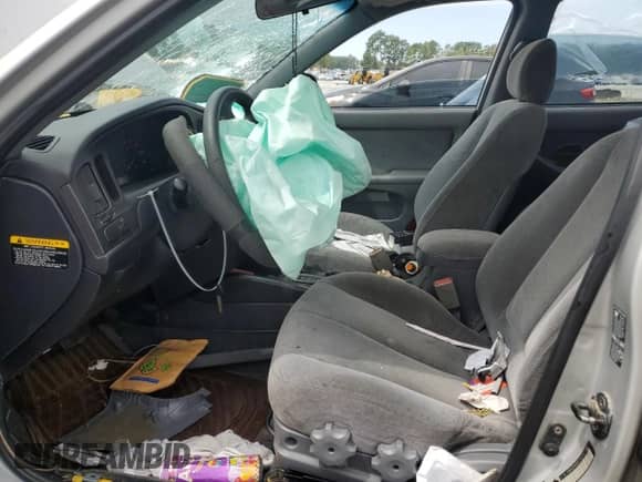 2005 Hyundai Elantra GLS z VIN KMHDN46D15U157116, wystawiony jako Copart lot #68161604 z przebiegiem 140 177 mil mil oraz Szkoda całkowita • Salvage title. Historia ofert i sprzedaży dostępna na DreamBid. Obrazek 7.