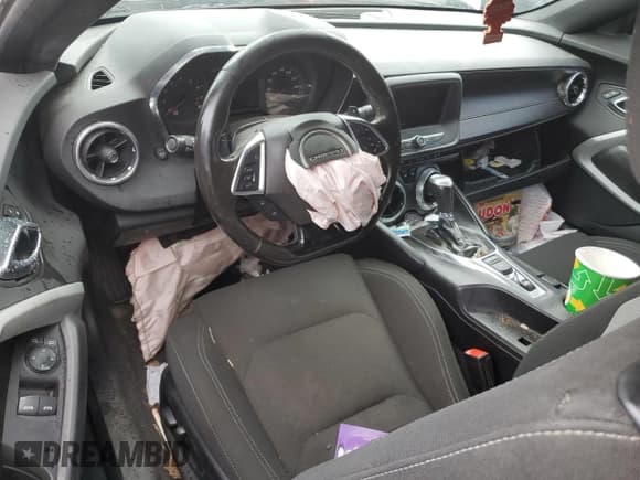 ✅ 2019 Chevrolet Camaro 1LT • VIN: 1G1FB1RX5K0156122 • Lot: 85692315. Listed on Copart with 134,566 mi. Free auction sales archive from the USA and detailed vehicle history report at DreamBid. Image 8.