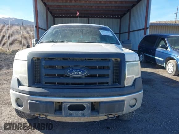 ✅ 2012 Ford F-150 Lariat • VIN: 1FTFW1EF7CFC81422 • Лот: 43562025. Опубликован ранее на IAAI с пробегом 281 455 миль. Бесплатный доступ к архиву аукционных продаж из США и подробный отчёт об истории автомобиля на DreamBid. Изображение 13.