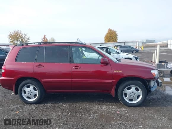 ✅ 2004 Toyota Highlander • VIN: JTEEP21A240028145 • Lot: 43663093. Listed on IAAI with 144,601 mi. Free auction sales archive from the USA and detailed vehicle history report at DreamBid. Image 14.