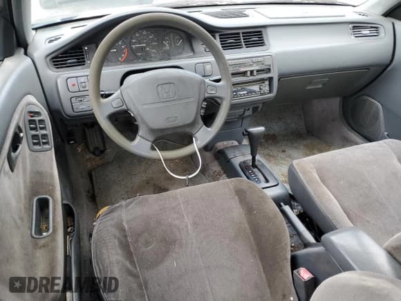 ✅ 1994 Honda Civic LX • VIN: JHMEG8653RS014056 • Lot: 67393264. Listed on Copart with 171,465 mi. Free auction sales archive from the USA and detailed vehicle history report at DreamBid. Image 8.