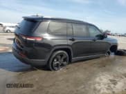 ✅ 2022 Jeep Grand Cherokee Altitude • VIN: 1C4RJJAG5N8599671 • Lot: 53956925. Wystawiony na Copart z przebiegiem 59 413 mil. Bezpłatny archiwum sprzedaży aukcyjnych z USA i szczegółowy raport historii pojazdu na DreamBid. Zdjęcie 3.