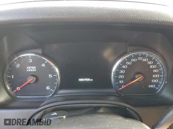 ✅ 2019 GMC Yukon XL Denali • VIN: 1GKS2HKJ4KR386125 • Lot: 81448625. Listed on Copart with 189,765 mi. Free auction sales archive from the USA and detailed vehicle history report at DreamBid. Image 9.