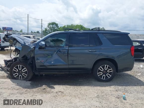 ✅ 2021 GMC Yukon AT4 • VIN: 1GKS2CKD3MR398850 • Lot: 42752257. Listed on IAAI with Not provided. Free auction sales archive from the USA and detailed vehicle history report at DreamBid. Image 14.