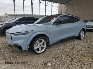 ✅ 2025 Ford Mustang Mach-E Premium • VIN: 3FMTK3SU4SMA15122 • Лот: 90762465. Опубликован ранее на Copart с пробегом Не указан. Бесплатный доступ к архиву аукционных продаж из США и подробный отчёт об истории автомобиля на DreamBid. Изображение 1.