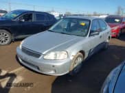 ✅ 1999 Honda Civic LX • VIN: 1HGEJ667XXL054720 • Lot: 43645614. Wystawiony na IAAI z przebiegiem 165 278 mil. Bezpłatny archiwum sprzedaży aukcyjnych z USA i szczegółowy raport historii pojazdu na DreamBid. Zdjęcie 2.
