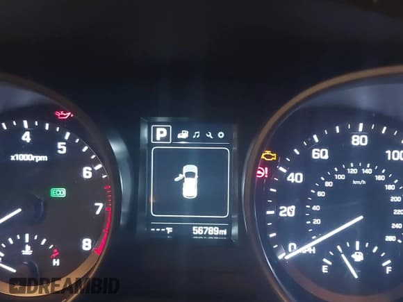 ✅ 2018 Hyundai Santa Fe 2.4L • VIN: 5NMZUDLB2JH072593 • Лот: 42846562. Опубликован ранее на IAAI с пробегом 56 789 миль. Бесплатный доступ к архиву аукционных продаж из США и подробный отчёт об истории автомобиля на DreamBid. Изображение 7.