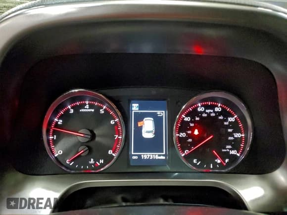 ✅ 2016 Toyota RAV4 SE • VIN: JTMJFREV6GJ080632 • Lot: 96414855. Listed on Copart with 197,316 mi. Free auction sales archive from the USA and detailed vehicle history report at DreamBid. Image 9.