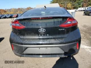 ✅ 2019 Hyundai Ioniq SEL • VIN: KMHC75LC5KU118564 • Lot: 75830804. Wystawiony na Copart z przebiegiem 37 947 mil. Bezpłatny archiwum sprzedaży aukcyjnych z USA i szczegółowy raport historii pojazdu na DreamBid. Zdjęcie 6.