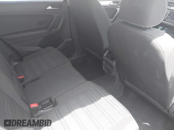 ✅ 2024 Volkswagen Tiguan S • VIN: 3VVFB7AXXRM029493 • Lot: 43119770. Listed on IAAI with 44,831 mi. Free auction sales archive from the USA and detailed vehicle history report at DreamBid. Image 8.