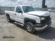 ✅ 2005 Chevrolet Silverado 2500HD Work Truck • VIN: 1GCHC24U25E211911 • Lot: 50795035. Wystawiony na Copart z przebiegiem 162 119 mil. Bezpłatny archiwum sprzedaży aukcyjnych z USA i szczegółowy raport historii pojazdu na DreamBid. Zdjęcie 4.