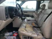 ✅ 2002 Chevrolet Suburban Z71 • VIN: 3GNFK16Z42G348325 • Lot: 55490665. Listed on Copart with 343,745 mi. Free auction sales archive from the USA and detailed vehicle history report at DreamBid. Image 7.