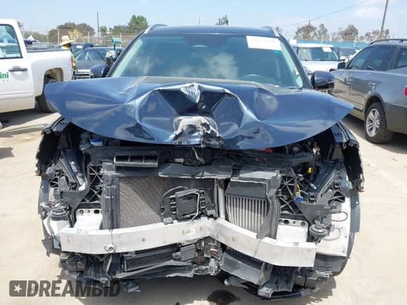 ✅ 2023 Kia Sorento EX • VIN: KNDRH4LG4P5142204 • Lot: 42124600. Wystawiony na IAAI z przebiegiem 76 357 mil. Bezpłatny archiwum sprzedaży aukcyjnych z USA i szczegółowy raport historii pojazdu na DreamBid. Zdjęcie 13.