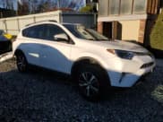 ✅ 2018 Toyota RAV4 XLE • VIN: JTMRFREV9JJ203284 • Лот: 93370555. Опубликован ранее на Copart с пробегом 74 172 миль. Бесплатный доступ к архиву аукционных продаж из США и подробный отчёт об истории автомобиля на DreamBid. Изображение 4.