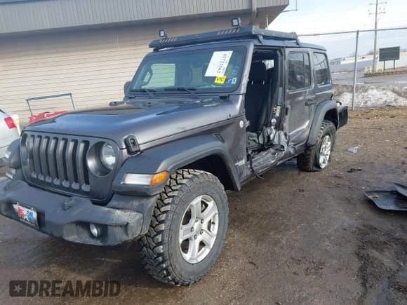 ✅ 2021 Jeep Wrangler Unlimited Sport S • VIN: 1C4HJXDN7MW744860 • Lot: 41722562. Listed on IAAI with Not provided. Free auction sales archive from the USA and detailed vehicle history report at DreamBid. Image 17.