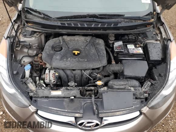 ✅ 2012 Hyundai Elantra Limited • VIN: 5NPDH4AE3CH149425 • Lot: 82450925. Wystawiony na Copart z przebiegiem 126 991 mil. Bezpłatny archiwum sprzedaży aukcyjnych z USA i szczegółowy raport historii pojazdu na DreamBid. Zdjęcie 11.