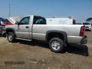 ✅ 2005 Chevrolet Silverado 2500HD Work Truck • VIN: 1GCHC24U65E340203 • Лот: 66606975. Опубликован ранее на Copart с пробегом 238 963 миль. Бесплатный доступ к архиву аукционных продаж из США и подробный отчёт об истории автомобиля на DreamBid. Изображение 2.