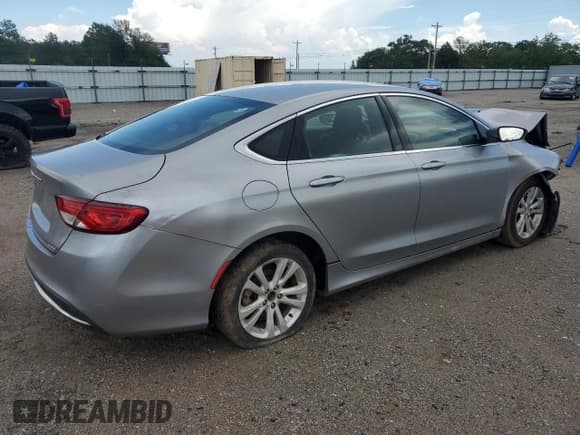 ✅ 2015 Chrysler 200 Limited • VIN: 1C3CCCAB2FN707722 • Лот: 64726445. Опубликован ранее на Copart с пробегом 150 903 миль. Бесплатный доступ к архиву аукционных продаж из США и подробный отчёт об истории автомобиля на DreamBid. Изображение 3.