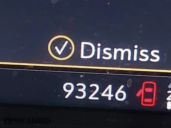 ✅ 2019 Chevrolet Silverado 1500 RST • VIN: 1GCRYEED6KZ211405 • Lot: 42986234. Wystawiony na IAAI z przebiegiem 93 246 mil. Bezpłatny archiwum sprzedaży aukcyjnych z USA i szczegółowy raport historii pojazdu na DreamBid. Zdjęcie 15.