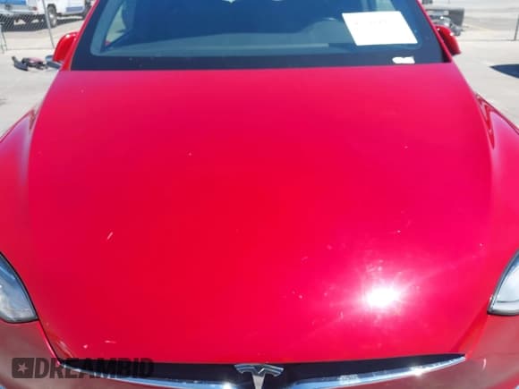 ✅ 2019 Tesla Model X 75D • VIN: 5YJXCAE27KF207351 • Lot: 42704039. Wystawiony na IAAI z przebiegiem 71 290 mil. Bezpłatny archiwum sprzedaży aukcyjnych z USA i szczegółowy raport historii pojazdu na DreamBid. Zdjęcie 10.