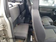 ✅ 2004 GMC Canyon SLE Z71 • VIN: 1GTDT196548219517 • Лот: 75623744. Опубликован ранее на Copart с пробегом 180 237 миль. Бесплатный доступ к архиву аукционных продаж из США и подробный отчёт об истории автомобиля на DreamBid. Изображение 10.