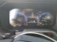 ✅ 2025 Toyota Land Cruiser 1958 Edition • VIN: JTEABFAJ9S5011766 • Lot: 80958305. Wystawiony na Copart z przebiegiem 5 388 mil. Bezpłatny archiwum sprzedaży aukcyjnych z USA i szczegółowy raport historii pojazdu na DreamBid. Zdjęcie 9.