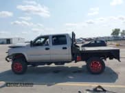 ✅ 2005 Chevrolet Silverado 2500HD Work Truck • VIN: 1GCHK23235F803038 • Lot: 43192366. Wystawiony na IAAI z przebiegiem 266 626 mil. Bezpłatny archiwum sprzedaży aukcyjnych z USA i szczegółowy raport historii pojazdu na DreamBid. Zdjęcie 15.