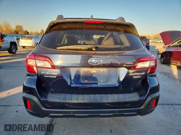 ✅ 2018 Subaru Outback Limited • VIN: 4S4BSENC5J3216425 • Lot: 90942745. Wystawiony na Copart z przebiegiem 71 882 mil. Bezpłatny archiwum sprzedaży aukcyjnych z USA i szczegółowy raport historii pojazdu na DreamBid. Zdjęcie 6.