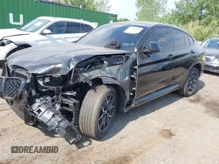 ✅ 2024 BMW X4 xDrive30i • VIN: 5UX33DT00R9V92966 • Lot: 42846500. Wystawiony na IAAI z przebiegiem 18 219 mil. Bezpłatny archiwum sprzedaży aukcyjnych z USA i szczegółowy raport historii pojazdu na DreamBid. Zdjęcie 2.