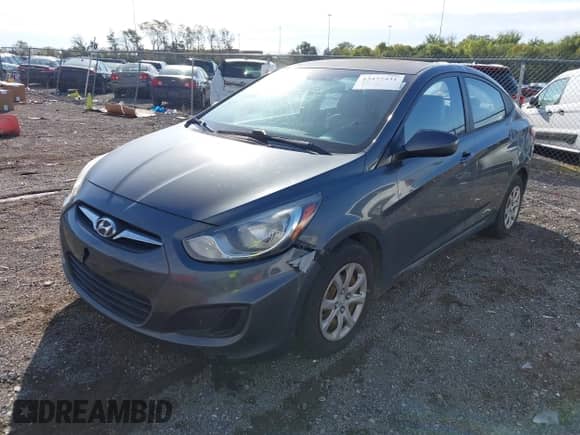 2012 Hyundai Accent GLS z VIN KMHCT4AE1CU196920, wystawiony jako IAAI lot #43477431 z przebiegiem 162 458 mil mil oraz . Historia ofert i sprzedaży dostępna na DreamBid. Obrazek 2.