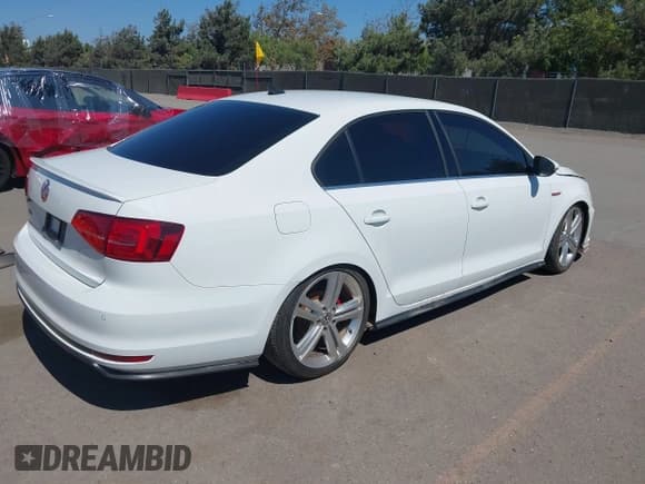 ✅ 2017 Volkswagen Jetta GLI • VIN: 3VW5T7AJ8HM280611 • Lot: 43285557. Listed on IAAI with 190,772 mi. Free auction sales archive from the USA and detailed vehicle history report at DreamBid. Image 4.