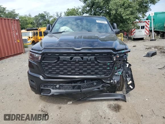 ✅ 2025 Ram 1500 Big Horn • VIN: 1C6SRFFP4SN730125 • Lot: 67348295. Wystawiony na Copart z przebiegiem 484 mil. Bezpłatny archiwum sprzedaży aukcyjnych z USA i szczegółowy raport historii pojazdu na DreamBid. Zdjęcie 5.