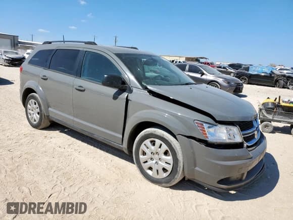 ✅ 2019 Dodge Journey SE Value • VIN: 3C4PDCABXKT838496 • Lot: 86542495. Wystawiony na Copart z przebiegiem 100 350 mil. Bezpłatny archiwum sprzedaży aukcyjnych z USA i szczegółowy raport historii pojazdu na DreamBid. Zdjęcie 4.