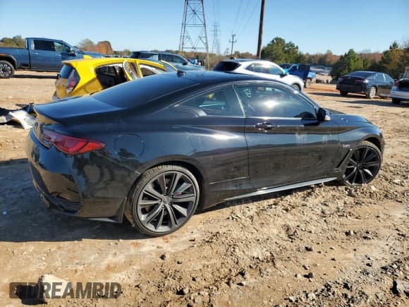 ✅ 2018 Infiniti Q60 Red Sport 400 • VIN: JN1FV7EL5JM630553 • Lot: 90788185. Listed on Copart with 104,303 mi. Free auction sales archive from the USA and detailed vehicle history report at DreamBid. Image 3.