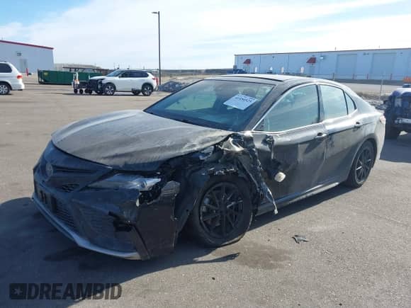 2022 Toyota Camry XSE with VIN 4T1K61BK8NU063080, listed as a IAAI auction lot 41450525 with 28,700 mi miles and . Bid and sale history available at DreamBid. Image 17.