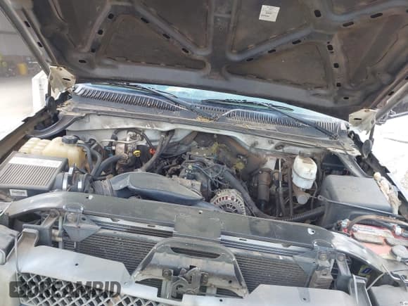 ✅ 2003 Chevrolet Silverado 2500HD • VIN: 1GBHK24U43E255655 • Lot: 42124091. Listed on IAAI with 354,543 mi. Free auction sales archive from the USA and detailed vehicle history report at DreamBid. Image 10.