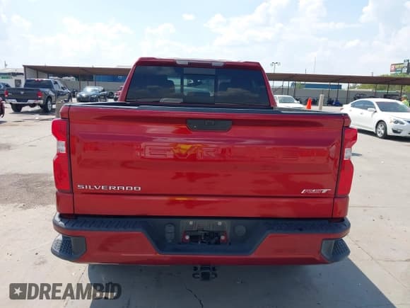✅ 2021 Chevrolet Silverado 1500 RST • VIN: 1GCPWDED5MZ146525 • Lot: 43236719. Wystawiony na IAAI z przebiegiem 127 083 mil. Bezpłatny archiwum sprzedaży aukcyjnych z USA i szczegółowy raport historii pojazdu na DreamBid. Zdjęcie 17.