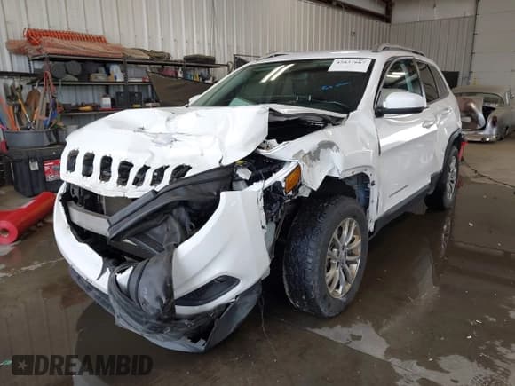 ✅ 2020 Jeep Cherokee Altitude • VIN: 1C4PJMLN9LD655829 • Lot: 42837667. Wystawiony na IAAI z przebiegiem 212 893 mil. Bezpłatny archiwum sprzedaży aukcyjnych z USA i szczegółowy raport historii pojazdu na DreamBid. Zdjęcie 2.