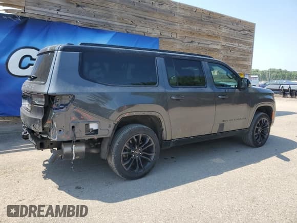 ✅ 2024 Jeep Grand Wagoneer Series II • VIN: 1C4SJSFP7RS158214 • Lot: 59907245. Listed on Copart with 37,365 mi. Free auction sales archive from the USA and detailed vehicle history report at DreamBid. Image 3.