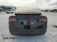 ✅ 2017 Tesla Model X 90D • VIN: 5YJXCDE23HF052176 • Lot: 91972145. Wystawiony na Copart z przebiegiem 71 029 mil. Bezpłatny archiwum sprzedaży aukcyjnych z USA i szczegółowy raport historii pojazdu na DreamBid. Zdjęcie 6.