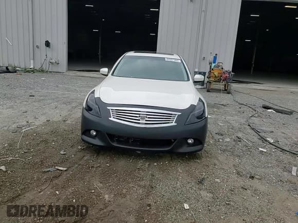 ✅ 2009 Infiniti G37 Journey • VIN: JNKCV61E19M307077 • Лот: 82697365. Опубликован ранее на Copart с пробегом 128 499 миль. Бесплатный доступ к архиву аукционных продаж из США и подробный отчёт об истории автомобиля на DreamBid. Изображение 14.
