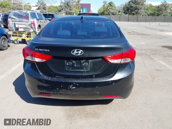 ✅ 2012 Hyundai Elantra GLS • VIN: KMHDH4AE9CU261793 • Lot: 43362310. Listed on IAAI with 110,031 mi. Free auction sales archive from the USA and detailed vehicle history report at DreamBid. Image 16.