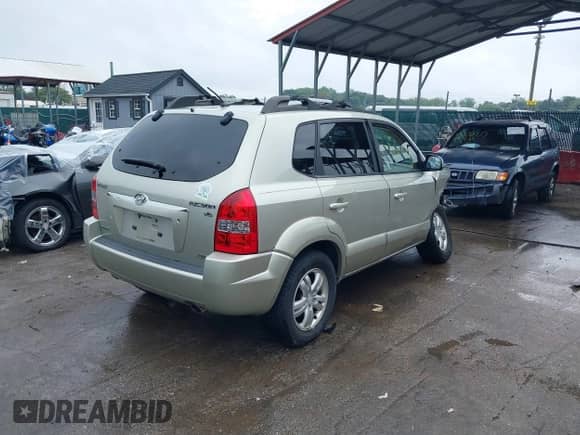 2007 Hyundai Tucson SE с VIN KM8JN72D67U478713, выставлен на аукционе IAAI как лот 43307163 с пробегом 67 743 миль миль и . История ставок и продаж доступна на DreamBid. Изображение 4.