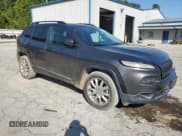 ✅ 2016 Jeep Cherokee Limited • VIN: 1C4PJMDB0GW357569 • Lot: 70977485. Wystawiony na Copart z przebiegiem 122 990 mil. Bezpłatny archiwum sprzedaży aukcyjnych z USA i szczegółowy raport historii pojazdu na DreamBid. Zdjęcie 4.