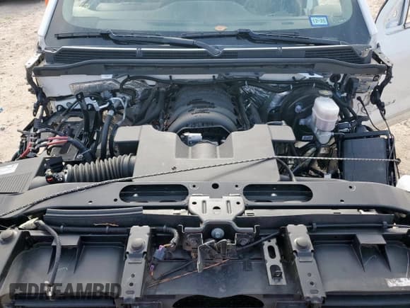 ✅ 2018 GMC Sierra 1500 Denali • VIN: 3GTU2PEC1JG351522 • Лот: 65158215. Опубликован ранее на Copart с пробегом Не указан. Бесплатный доступ к архиву аукционных продаж из США и подробный отчёт об истории автомобиля на DreamBid. Изображение 11.